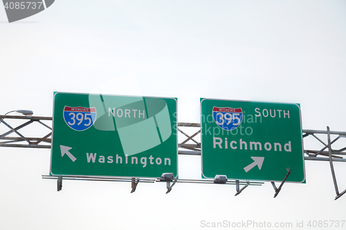 Image of Directions to Washington, DC and Richmond sign