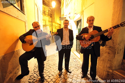 Image of EUROPE PORTUGAL LISBON ALFAMA FADO