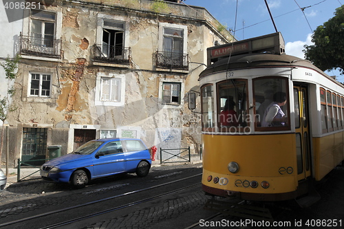 Image of EUROPE PORTUGAL LISBON TRANSPORT FUNICULAR TRAIN