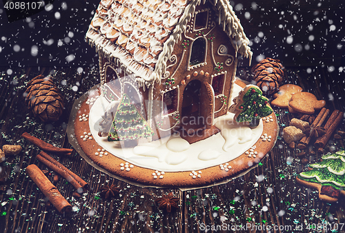 Image of Homemade gingerbread house