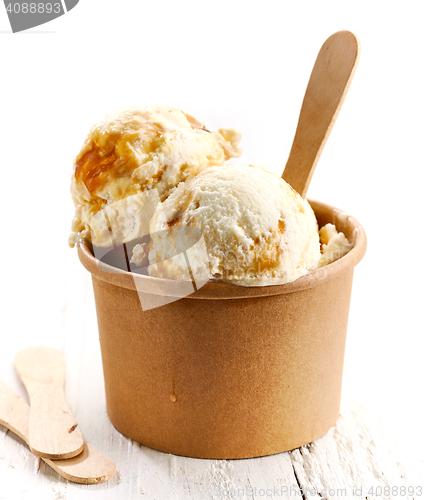 Image of caramel ice cream