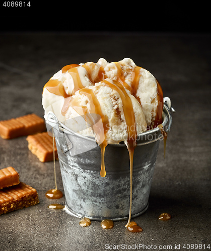 Image of ice cream with caramel sauce