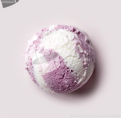 Image of vanilla and blueberry ice cream ball