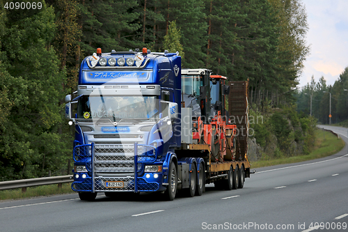 Image of Customized Scania V8 Semi Hauls Roadworks Machinery
