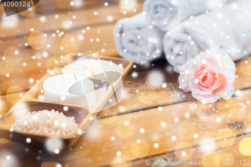 Image of soap, himalayan salt and scrub in bowl