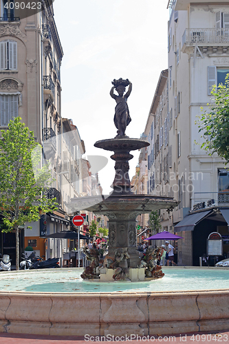 Image of Fountain in Cannes