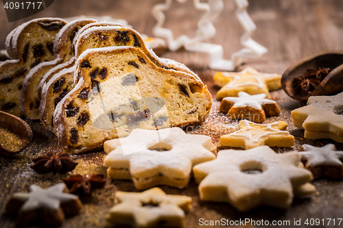 Image of Christmas stollen with cookies