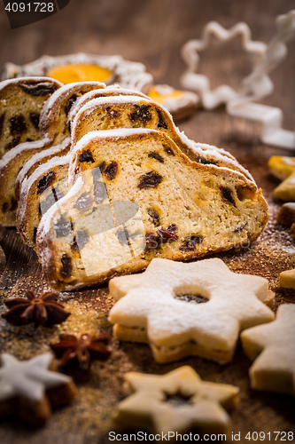 Image of Christmas stollen with cookies