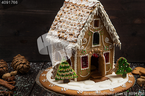 Image of Homemade gingerbread house