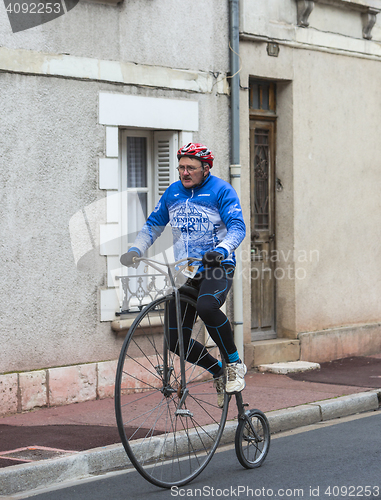 Image of Man on a Velociped - Paris-Nice 2016