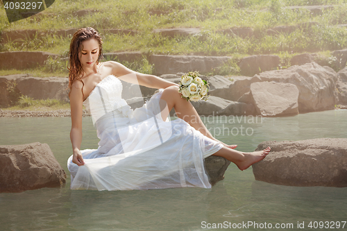 Image of Romance on the lake