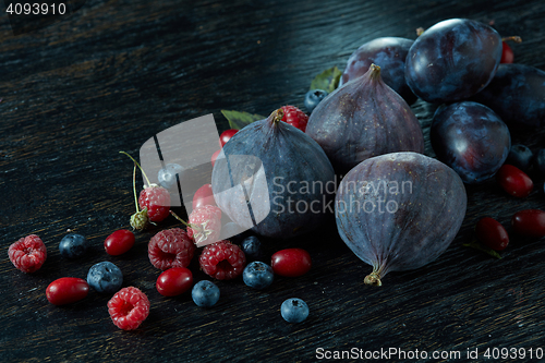 Image of Fresh figs of different varieties berries