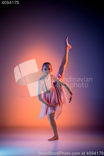 Image of The teen modern ballet dancer