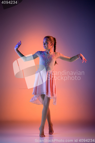 Image of The teen modern ballet dancer