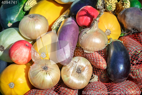 Image of Vegetable harvest is sold at the fair.