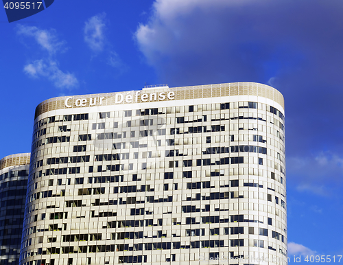 Image of Coeur Defense skyscraper in Paris