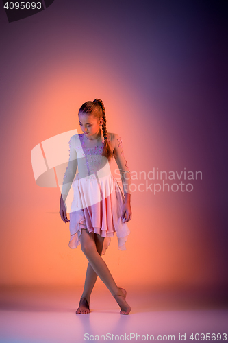 Image of The teen modern ballet dancer