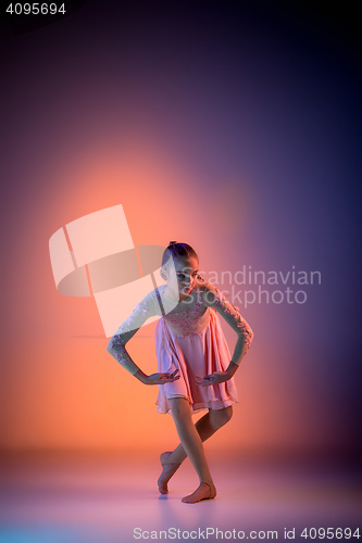 Image of The teen modern ballet dancer