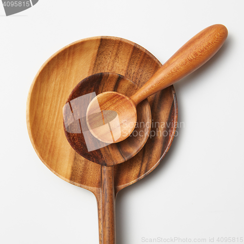 Image of Wooden spoons of different sizes