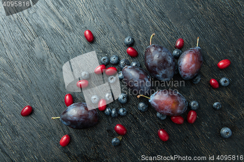 Image of bunch of delicious ripe berries