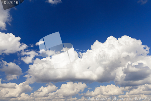 Image of clouds in the sky