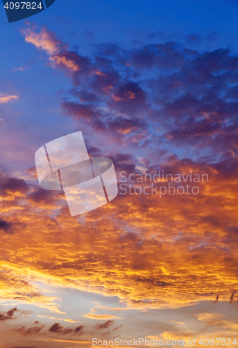 Image of the sky during sunset