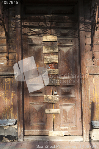 Image of old wooden abandoned house