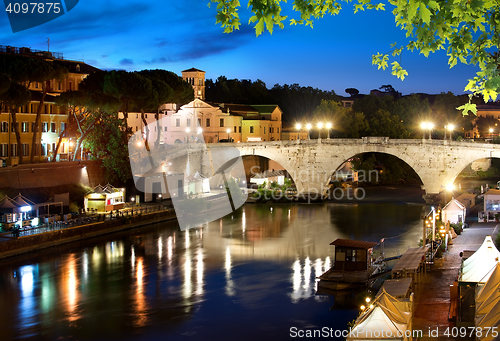 Image of Bridge Cestio in Rome