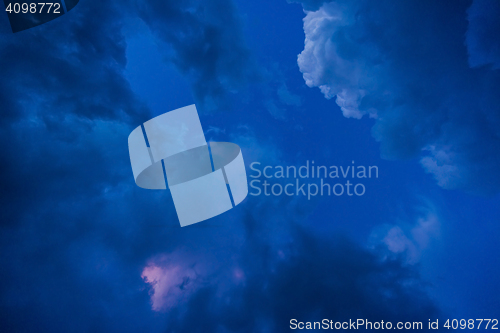 Image of  dark clouds before a thunder-storm