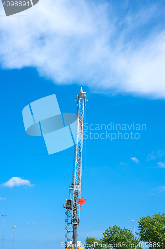 Image of Large crane machinery in daylight