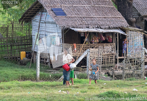 Image of Traditional housing in the Rakhine State, environment