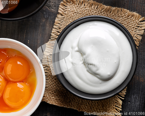 Image of bowl of whipped eggs whites