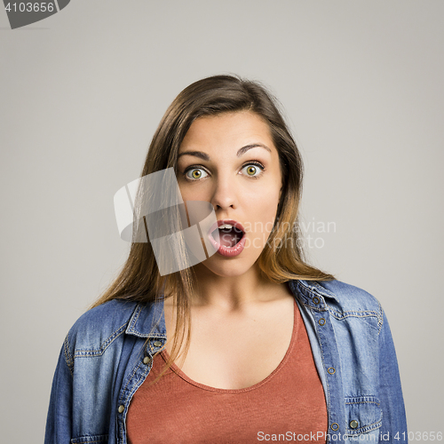 Image of Surprised woman