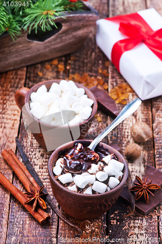 Image of chocolate with marshmallow