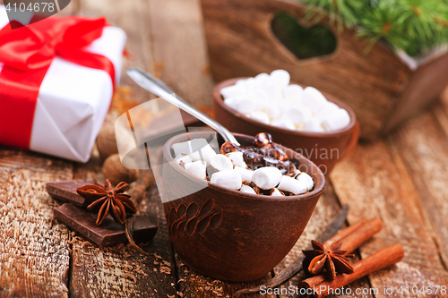 Image of chocolate with marshmallow