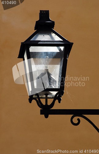 Image of streetlamp