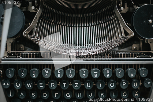 Image of Retro writing machine.