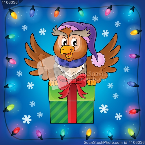 Image of Owl with gift theme image 7