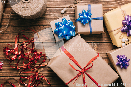 Image of From above view of wrapped presents