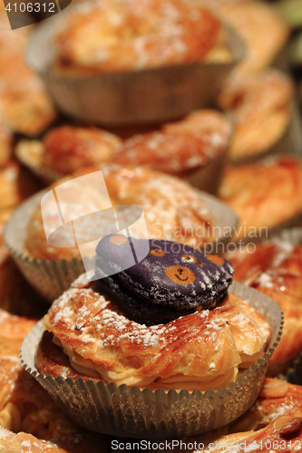 Image of cream puff desert