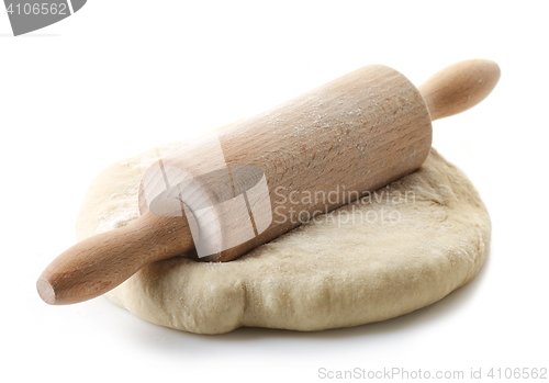 Image of fresh dough and rolling pin