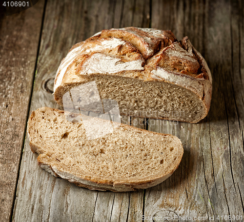 Image of freshly baked sliced bread