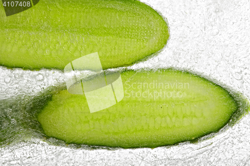 Image of Cucumber slices in ice