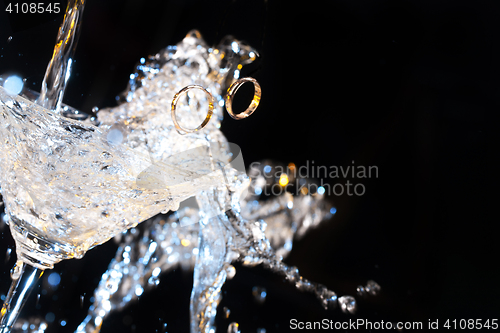 Image of Rings In The Glass