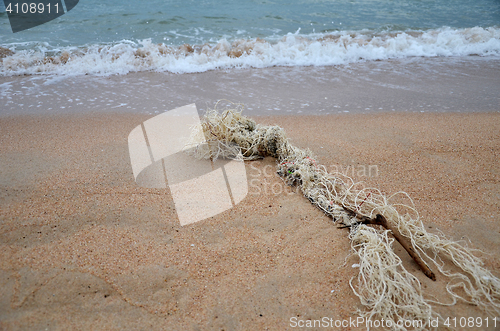 Image of Old fishing ropes at the beach