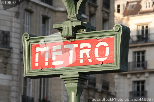 Image of Metro station sign in Paris