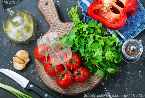 Image of fresh tomato