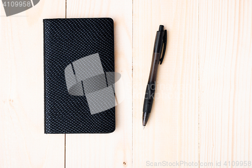 Image of Small notepad with pen
