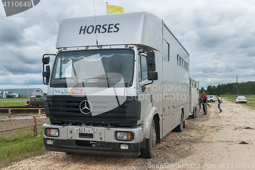 Image of Transport for horses with trailer