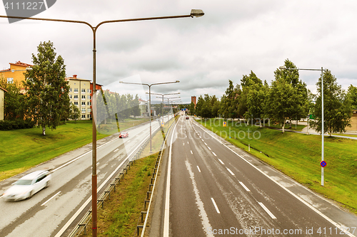 Image of highway through